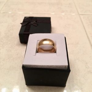 💫GORGEOUS 6MM 14K GOLD BAND💫